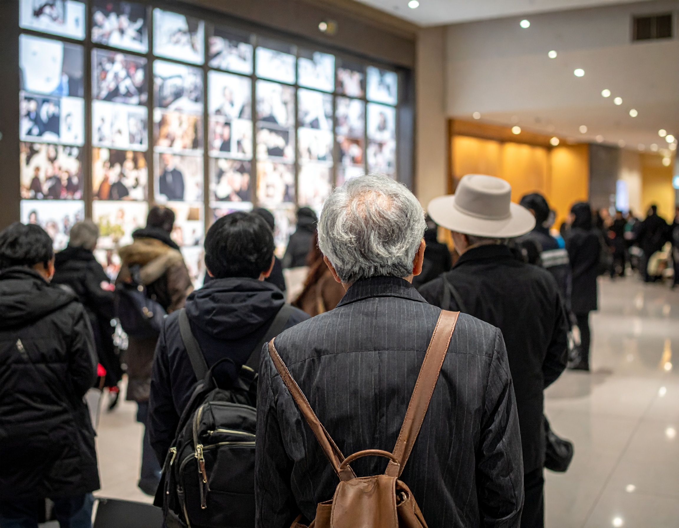 大量の写真データ化を安く早く！スキャン代行業者比較